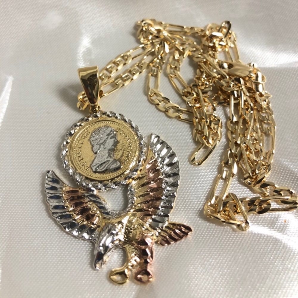 18k Gold Filled Men Eagle Necklace - Picture 1 of 4